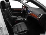  Passenger seat photo